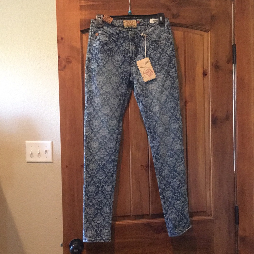 Dear John jeans in comfort skinny fit